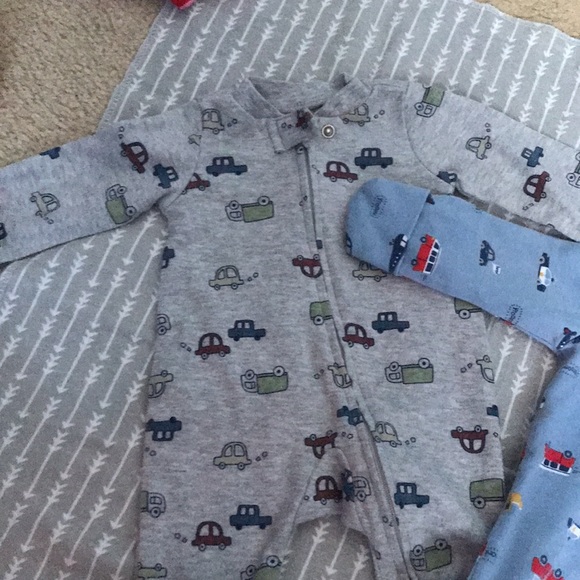 Baby boy sleepers - Picture 2 of 3